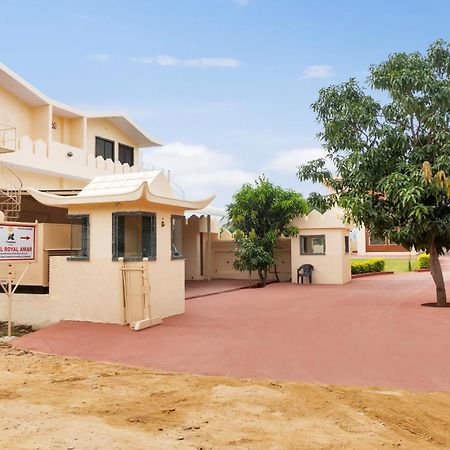 Treebo Premium Royal Amar With Mountain View, 2 Km From Pushkar Lake Exterior photo